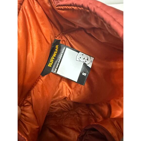 Ruffwear Quinzee Insulated Dog Jacket in Fired Brick Sz. S NWT--Has Flaw - Picture 6 of 10
